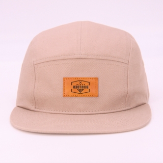 7 Panels Cap with Woven Tag Logo on Front